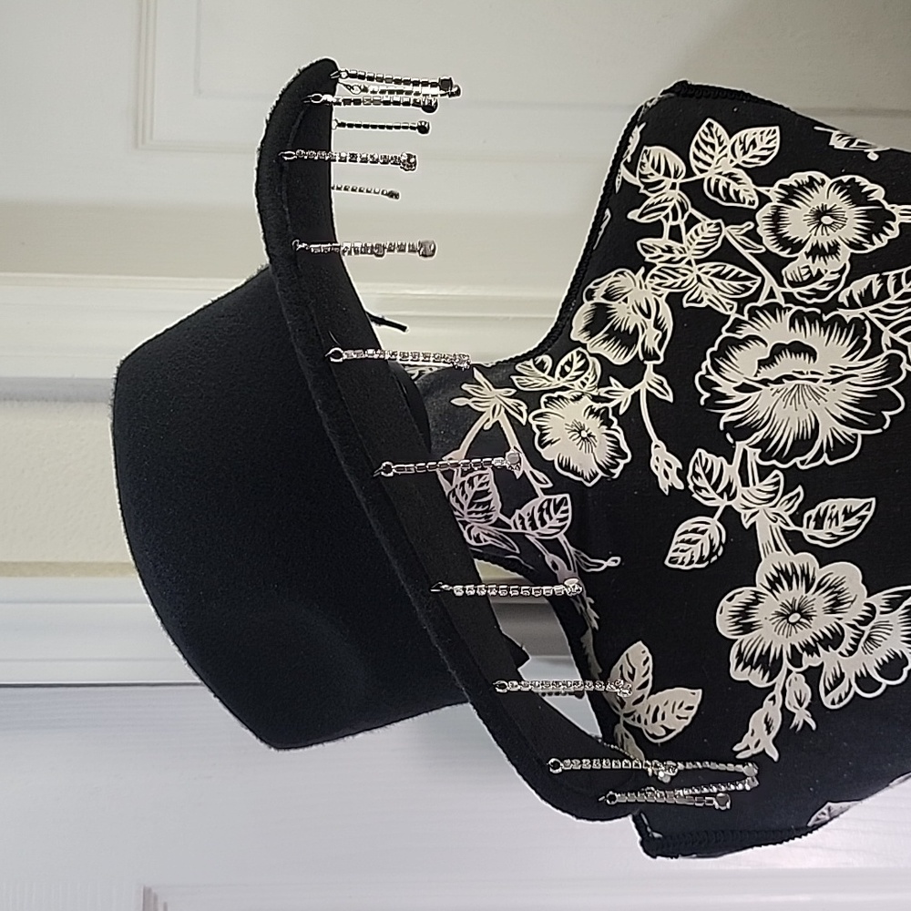Akira Black Rhinestone Drip Cowgirl Hat O/S - Picture 3 of 8
